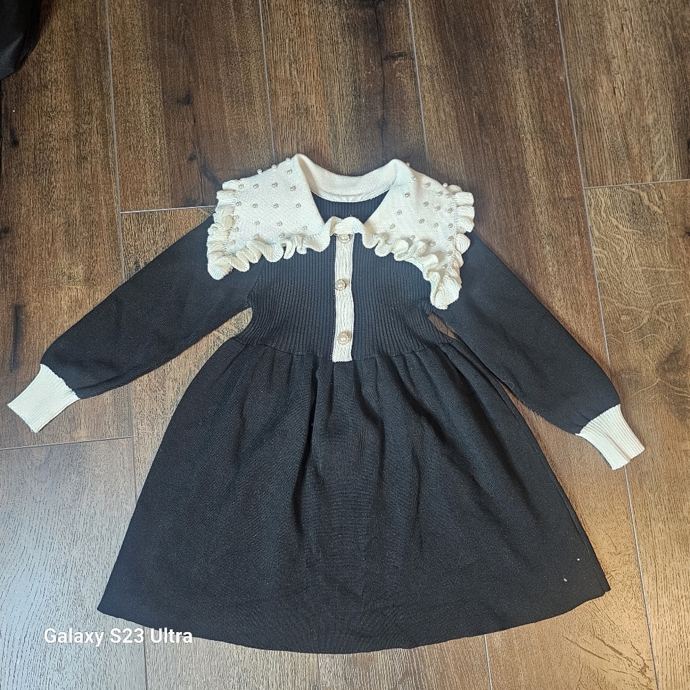 Size 4 Assorted Girls' Dresses Collection. Take Your Pick. - Picture 7 of 9